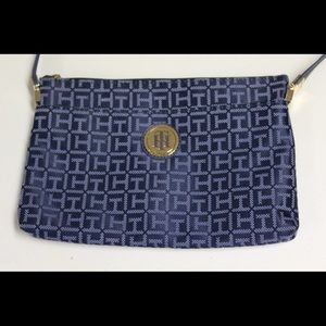 Tommy Hilfiger Crossbody Purse